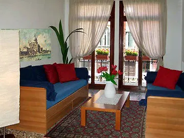 Suite In Venice Ai Carmini Italy